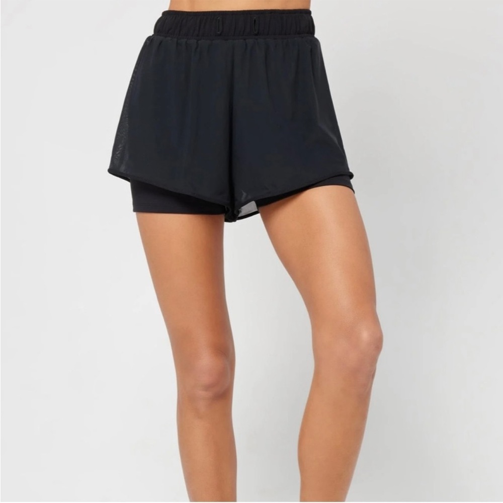 ⭐️ l*space Line Up High Rise Layered Shorts - Picture 5 of 9